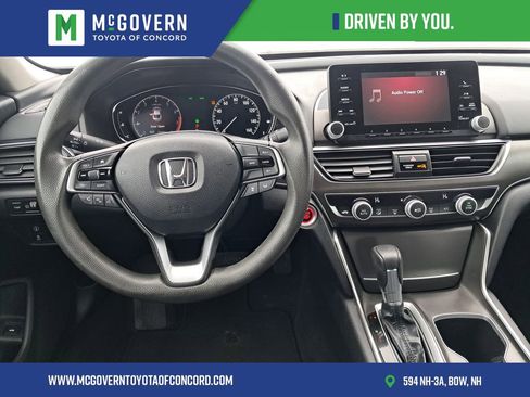 Used 2018 Honda Accord LX image 13