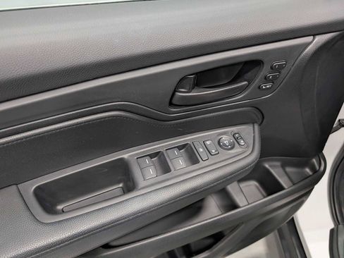 Certified 2024 Honda Odyssey EX-L image 42