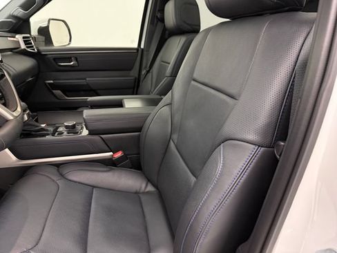 Used 2026 Toyota Tundra Platinum AWD/4WD image 27