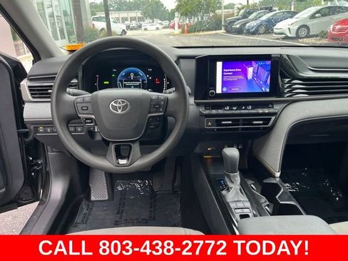Used 2025 Toyota Camry LE FWD image 16