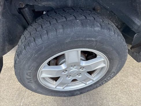 Used 2007 Jeep Grand Cherokee Laredo w/ Sun/Sound Group image 10