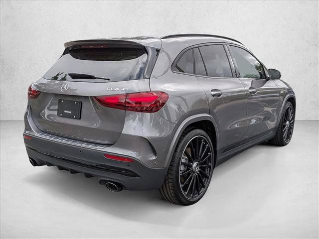 New 2026 Mercedes-Benz GLA 35 AMG 4MATIC image 2