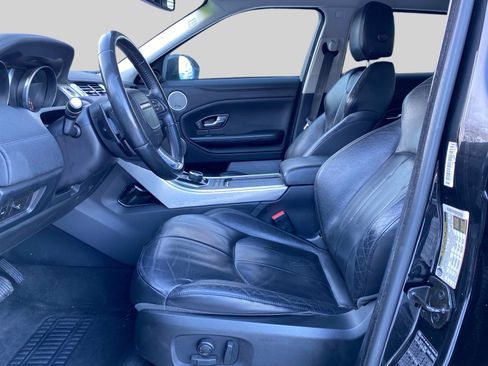 Used 2017 Land Rover Range Rover Evoque SE Premium image 14