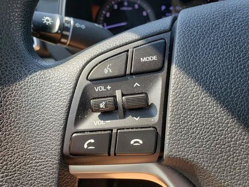 Used 2019 Hyundai Tucson SE AWD/4WD image 22