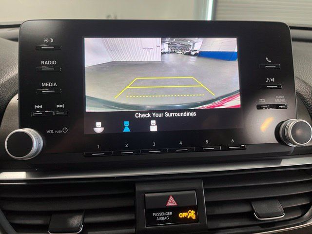 Used 2018 Honda Accord LX image 29