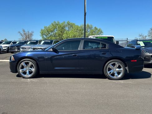 Used 2012 Dodge Charger SXT Plus RWD image 6