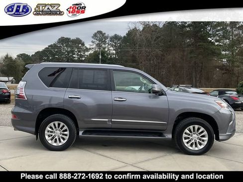 Used 2017 Lexus GX 460 image 8