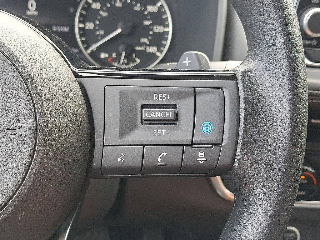 Certified 2023 Nissan Rogue SV AWD/4WD image 18