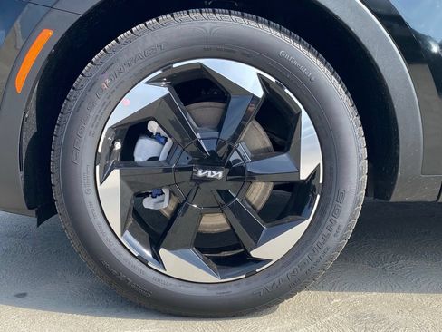 New 2026 Kia Sorento EX w/ EX Premium Package FWD image 9