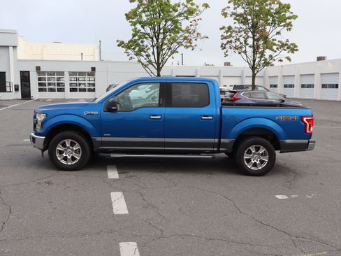 Used 2017 Ford F150 XLT w/ Equipment Group 302A Luxury AWD/4WD image 7