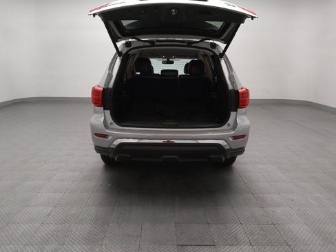 Used 2020 Nissan Pathfinder SL AWD/4WD image 29
