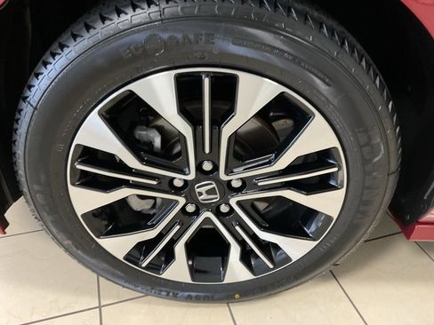 Used 2025 Honda Odyssey Elite image 7