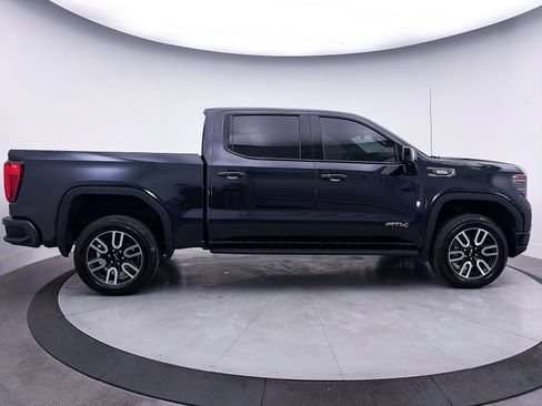 Used 2023 GMC Sierra 1500 AT4 w/ AT4 Premium Package AWD/4WD image 2