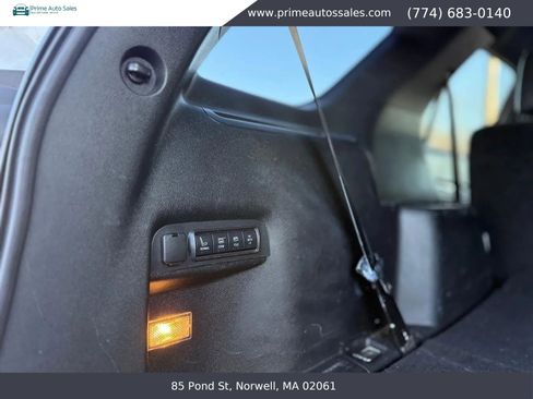 Used 2017 Ford Explorer Platinum AWD/4WD image 22