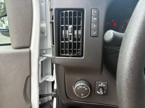 Used 2025 GMC Savana 2500 w/ Driver Convenience Package RWD image 27