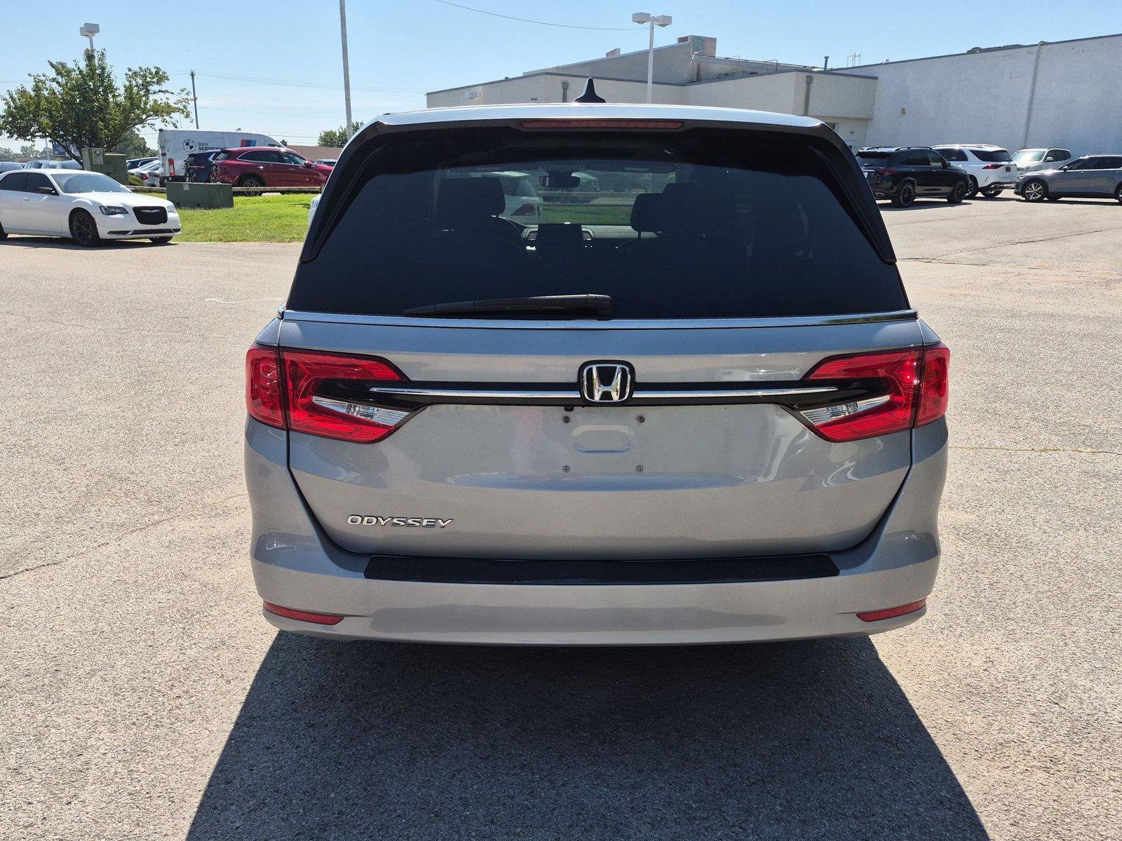 Used 2023 Honda Odyssey EX-L image 4