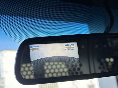 Used 2024 GMC Savana 2500 w/ Driver Convenience Package image 16