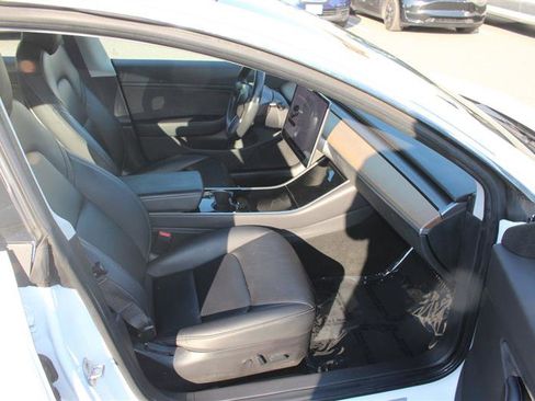 Used 2018 Tesla Model 3 Long Range AWD/4WD image 9