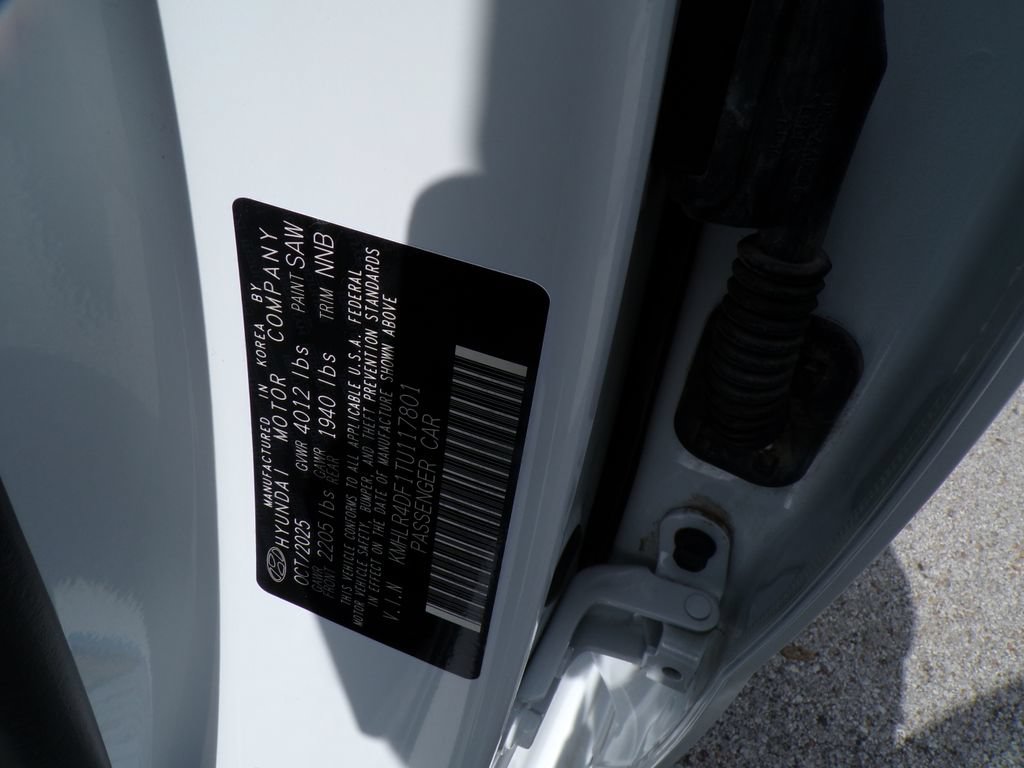 Certified 2026 Hyundai Elantra N Line FWD image 37