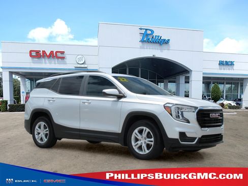 Used 2022 GMC Terrain SLE w/ Driver Convenience Package FWD image 1