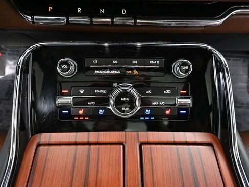 Used 2024 Lincoln Navigator Reserve w/ Equipment Group 201A image 36