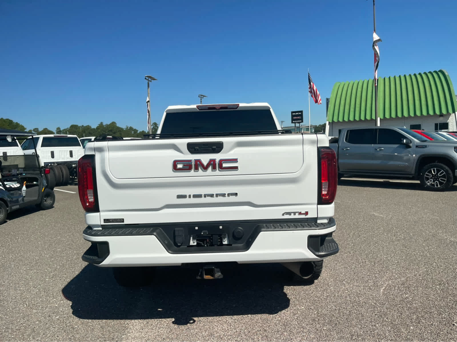 Used 2021 GMC Sierra 2500 AT4 w/ Gooseneck/5TH Wheel Package AWD/4WD image 6