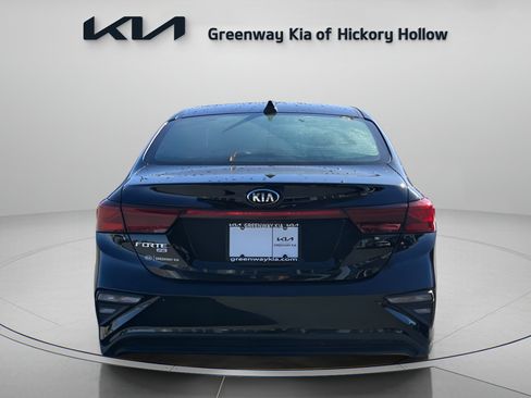 Used 2021 Kia Forte Sedan image 6