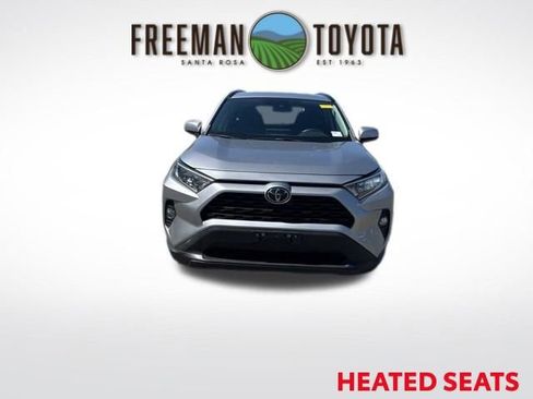 Used 2021 Toyota RAV4 XLE w/ XLE Grade Weather Package AWD/4WD image 3