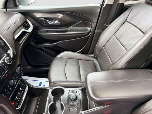 Used 2020 GMC Terrain SLT w/ Preferred Package image 25