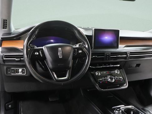 Used 2022 Lincoln Corsair Grand Touring AWD/4WD image 9