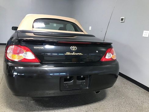 Used 2002 Toyota Solara SLE FWD image 8