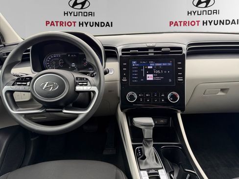 Certified 2023 Hyundai Tucson SEL AWD/4WD image 10