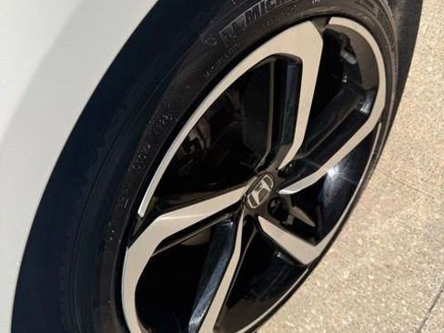 Used 2022 Honda Accord Sport image 10