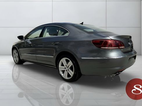 Used 2017 Volkswagen CC Sport image 2