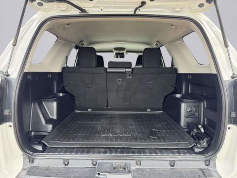 Used 2019 Toyota 4Runner TRD Off-Road AWD/4WD image 60