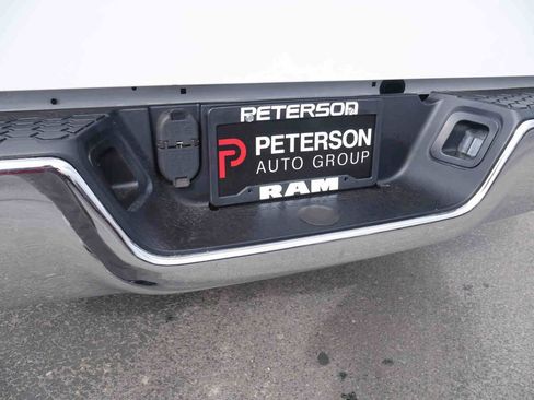 Certified 2021 RAM 1500 Classic SLT image 16