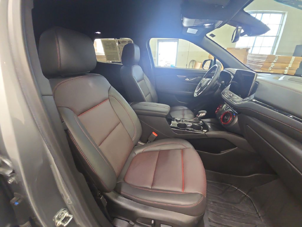 Certified 2024 Chevrolet Blazer RS w/ LPO, Floor Liner Package AWD/4WD image 36