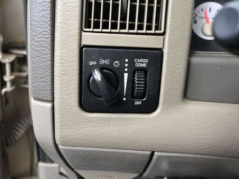 Used 2005 Dodge Ram 2500 Truck SLT w/ Trailer Tow Group image 28