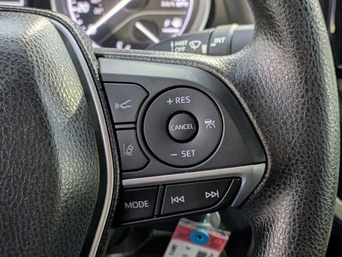 Used 2024 Toyota Camry LE image 19