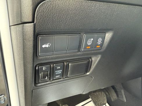 Used 2019 Nissan Armada SL w/ Premium Package AWD/4WD image 29
