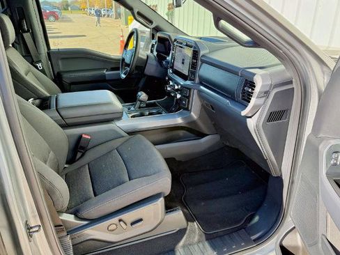 Certified 2025 Ford F150 XLT w/ Equipment Group 302A MID image 18