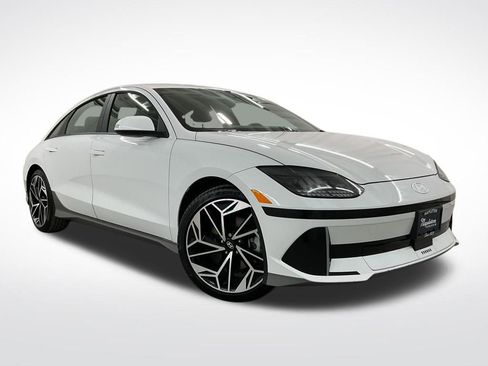 Used 2023 Hyundai Ioniq 6 SEL w/ Cargo Package image 4