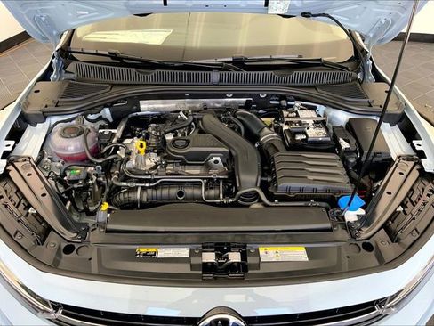 New 2026 Volkswagen Jetta SE image 13