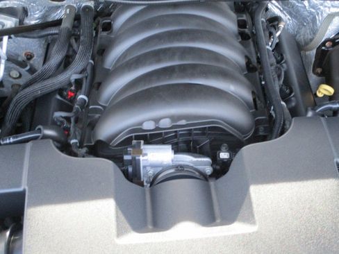 Used 2017 Chevrolet Silverado 1500 LT w/ All Star Edition image 21