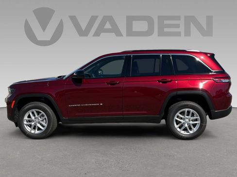 New 2026 Jeep Grand Cherokee Laredo AWD/4WD image 7