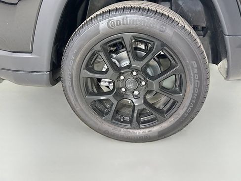 New 2026 Jeep Compass Latitude AWD/4WD image 29
