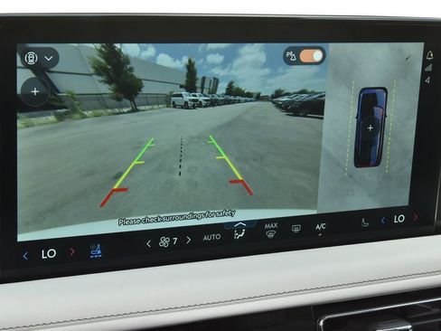New 2026 Lincoln Aviator AWD image 29