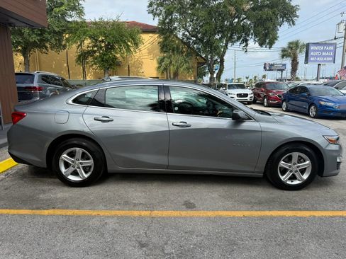 Used 2024 Chevrolet Malibu LT FWD image 4