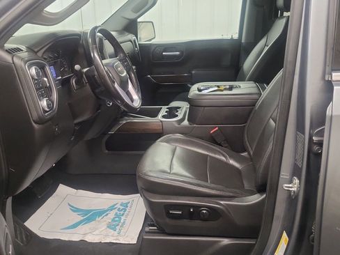 Used 2019 GMC Sierra 1500 SLT w/ SLT Convenience Package AWD/4WD image 4