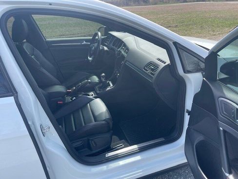 Used 2019 Volkswagen GTI SE w/ SE Experience Package FWD image 13